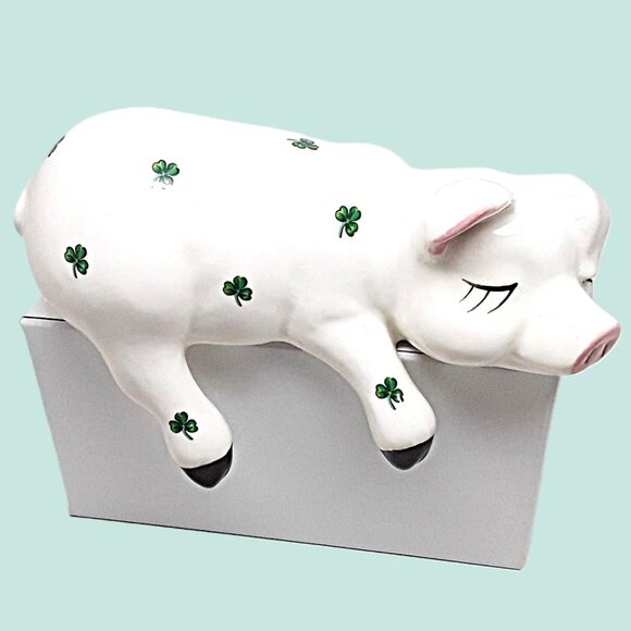 Shelf Sitter Shamrock Sleeping Piggy Cute Irish & Such Specialty Ceramics Pig - Picture 2 of 11